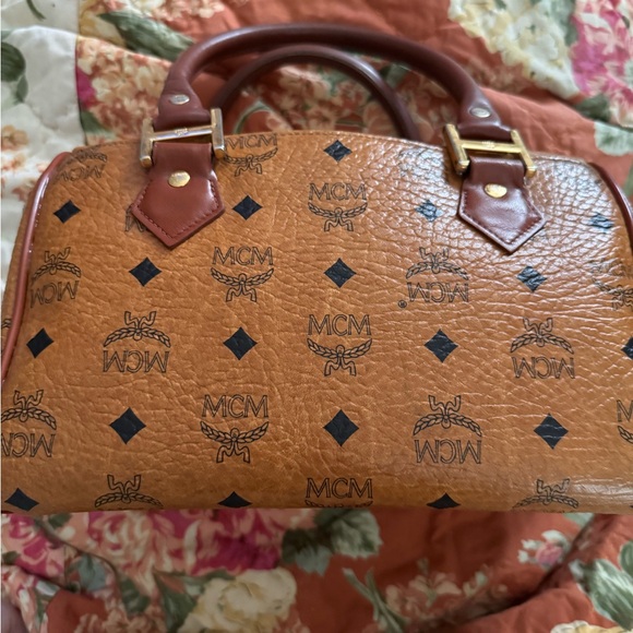 Authentic MCM Vintage Visetos Heritage Boston Cognac Bag small A00172 - Picture 5 of 16